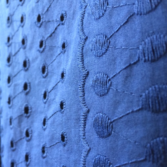 Francesca’s Bright Navy Blue Eyelet Shift Dress - Picture 4 of 4